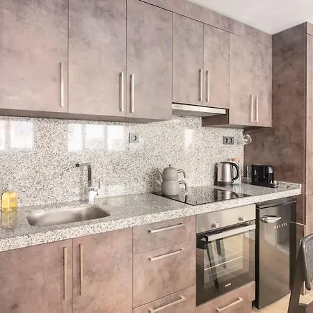 Apartament Designer Near Soho House Stambuł